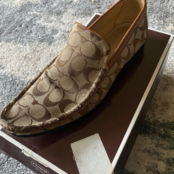 Men’s Coach Slip on - Picture 4 of 4